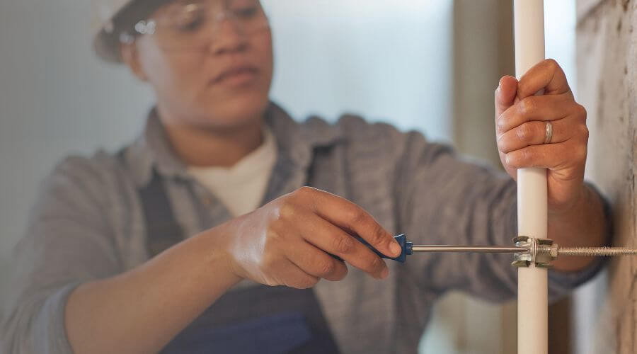 Professional industrial roofing company in Robertsville, MO